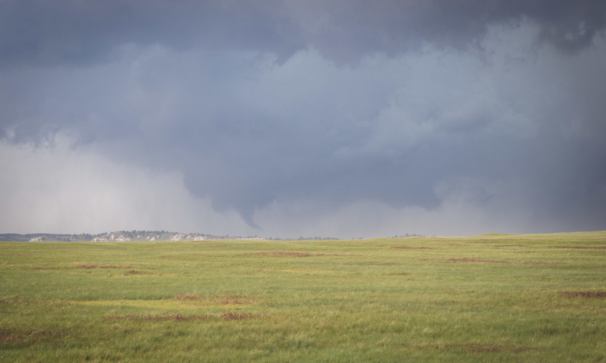 Tornado SE Wyoming - © TsWISsTER